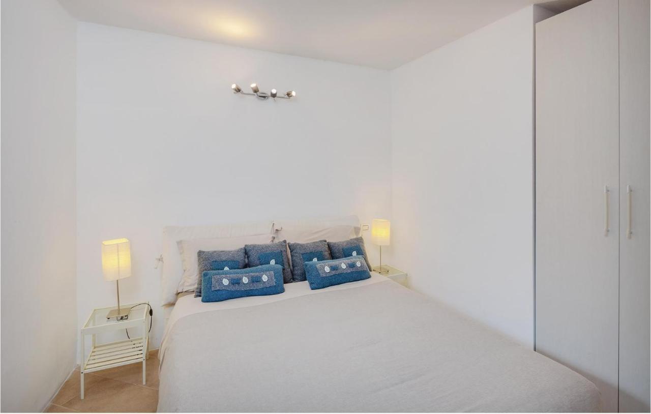 Beautiful Apartment In Pitelli -Sp- With Kitchen La Spezia Extérieur photo